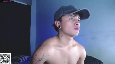 Snapshot of boylatin_777 chatting on 09-26-25, 07:12 miguel online show from 09-26-25, 07:12