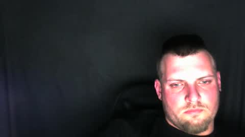 Snapshot of boynextdoooooor chatting on 04-28-26, 09:31 boynextdoooooor online show from 04-28-26, 09:31