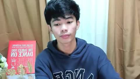 Snapshot of boynextdoor4ux chatting on 10-15-25, 09:48 HI IM JAMES DONT FORGET GIVE ME THUMBS UP AND JOIN TO MY FANCLUB online show from 10-15-25, 09:48