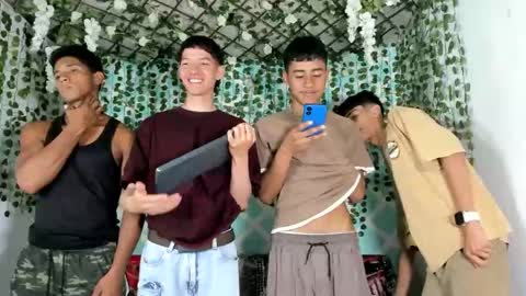 boys4hot_777 online show from 02-25-25, 02:03