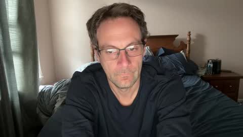 boysetsfire34 online show from 12-05-24, 02:33