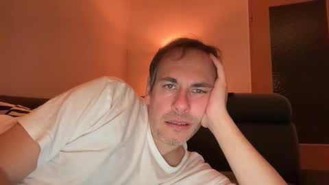 boytoyhh online show from 10-23-25, 07:45