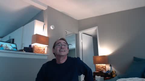 Snapshot of boysluvdaddy chatting on 01-28-25, 10:01 mr bill sir online show from 01-28-25, 10:01