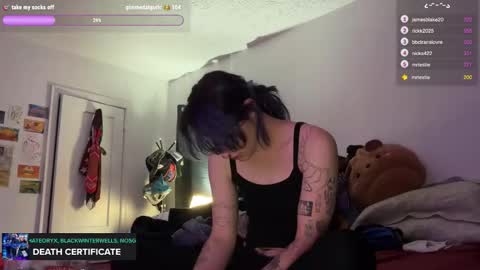 Snapshot of boywithbug chatting on 02-25-26, 09:19 boywithbug online show from 02-25-26, 09:19