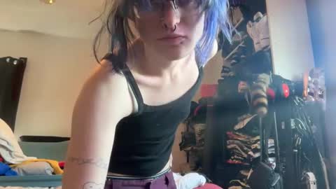 Snapshot of boywithbug chatting on 02-27-26, 06:19 boywithbug online show from 02-27-26, 06:19