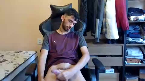 boyzinm2 online show from 02-10-26, 09:19