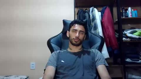 boyzinm2 online show from 03-13-26, 04:19