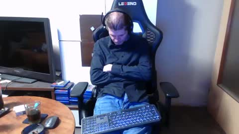 bponie1 online show from 01-19-25, 01:21