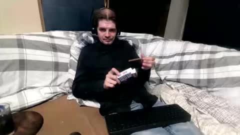 bponie1 online show from 09-17-25, 02:02