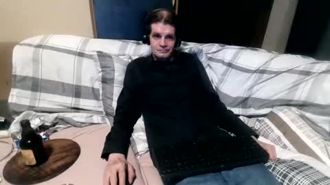 bponie1 online show from 09-19-25, 02:24