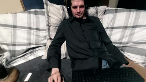 bponie3 online show from 06-13-26, 10:08