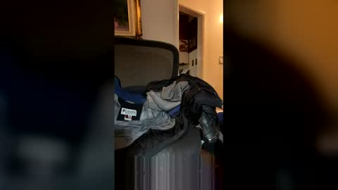 Snapshot of braboy4 chatting on 12-15-25, 03:22 braboy4 online show from 12-15-25, 03:22