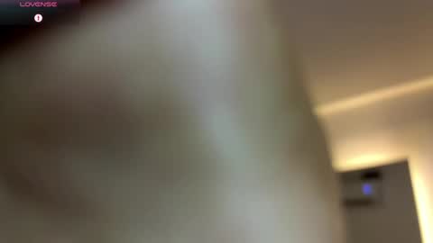 Snapshot of brad_bonnet chatting on 05-23-26, 05:06 brad_bonnet online show from 05-23-26, 05:06