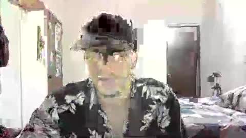 Snapshot of brad_colom77 chatting on 11-12-25, 04:02 brad online show from 11-12-25, 04:02