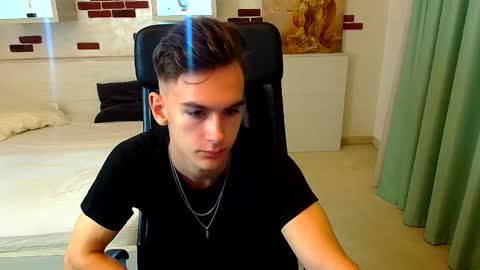 BradyFlint online show from 10-18-25, 04:15