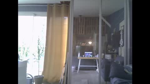 Snapshot of bradysboy chatting on 09-22-25, 11:23 bradysboy online show from 09-22-25, 11:23