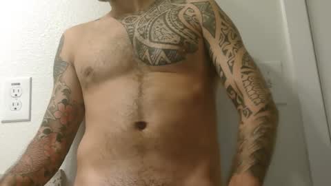 Snapshot of brahcuz chatting on 11-08-25, 02:01 Faka online show from 11-08-25, 02:01