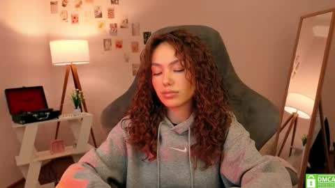 Snapshot of branchwithflowers chatting on 10-23-25, 11:53 Lilly online show from 10-23-25, 11:53