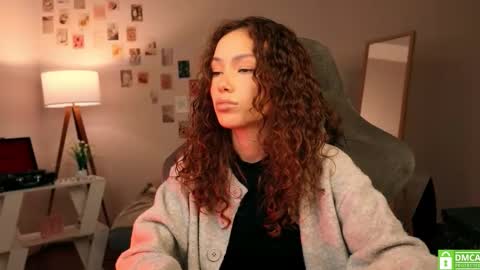 Snapshot of branchwithflowers chatting on 10-29-25, 11:45 Lilly online show from 10-29-25, 11:45