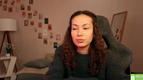 Snapshot of branchwithflowers chatting on 11-13-25, 01:32 Lilly online show from 11-13-25, 01:32