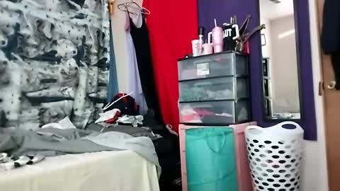 Brandaley online show from 11-24-25, 01:05