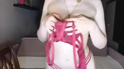 brandaany online show from 05-06-26, 09:31