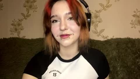 Emily online show from 04-07-26, 03:56