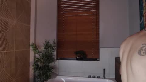 brandon_starkk online show from 12-04-25, 12:36