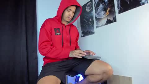 Snapshot of brandonlavitt chatting on 11-18-25, 11:03 Brandon Lavitt online show from 11-18-25, 11:03