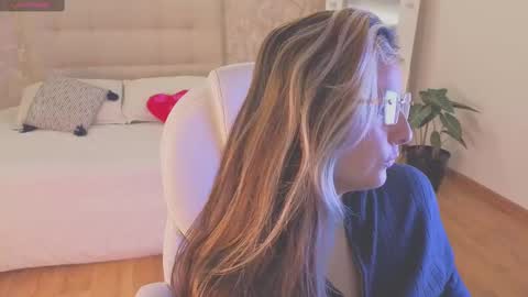 BRANDY  online show from 09-19-25, 10:38