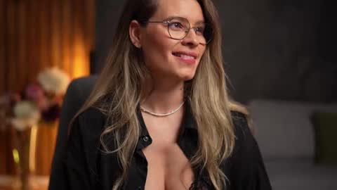 Alex online show from 12-03-25, 05:37