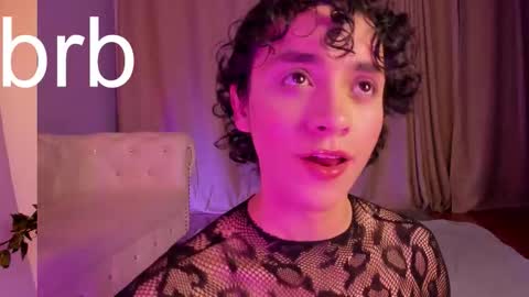 Snapshot of brann_tadzio chatting on 02-16-26, 10:11 online show from 02-16-26, 10:11