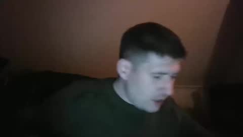 Snapshot of brate1899 chatting on 04-15-26, 02:51 brate1899 online show from 04-15-26, 02:51