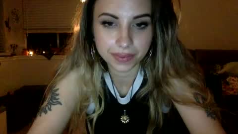 Mimi Noire online show from 06-19-26, 04:39