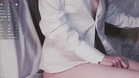 Evelyn .  online show from 11-02-25, 06:05