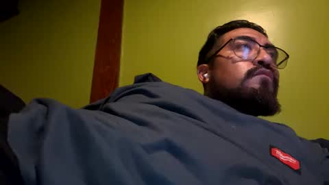 Snapshot of bravo323 chatting on 11-06-25, 07:26 bravo323 online show from 11-06-25, 07:26