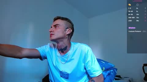 Snapshot of bray_hotboy chatting on 09-28-25, 07:52 Bray Hotboy online show from 09-28-25, 07:52