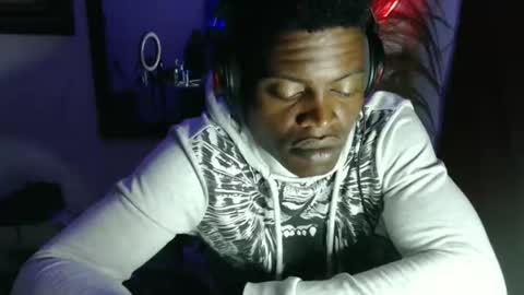 brayan1111x online show from 05-17-26, 06:55