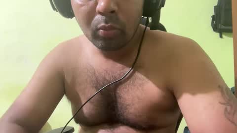 Snapshot of brazzerslover chatting on 02-19-25, 04:11 dont tell me u like to see me if you cant follow me online show from 02-19-25, 04:11