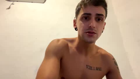 Snapshot of breanexe chatting on 10-24-25, 11:45 breanexe online show from 10-24-25, 11:45