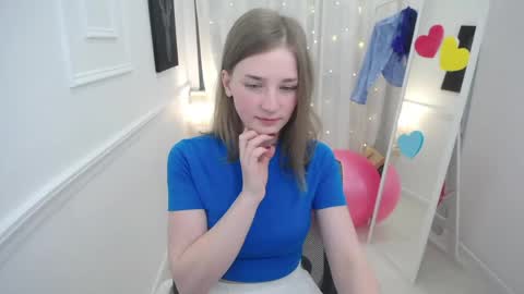 Bree online show from 05-11-26, 04:04