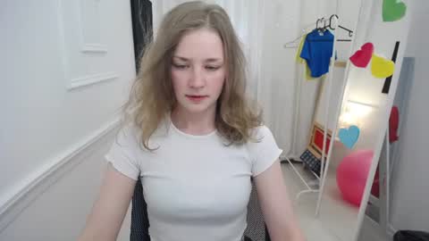 Snapshot of bree_sky chatting on 07-03-26, 11:05 Bree online show from 07-03-26, 11:05