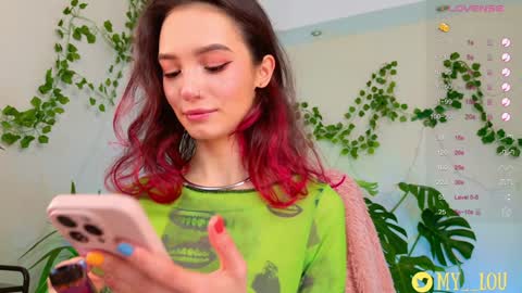 Ashley Dolce and Lou online show from 01-20-25, 03:28