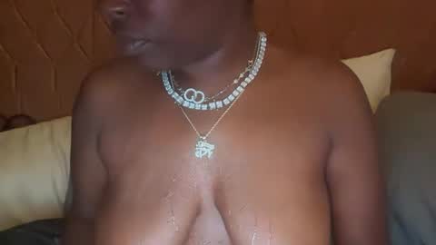 Snapshot of breelove6969 chatting on 10-26-25, 12:38 breelove6969 online show from 10-26-25, 12:38