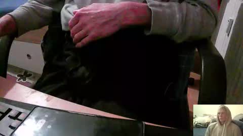 bremer64 online show from 10-19-25, 10:27