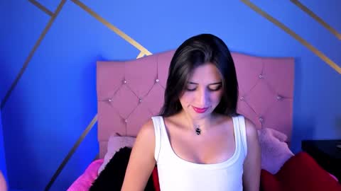 Brenda moris online show from 11-18-25, 09:41