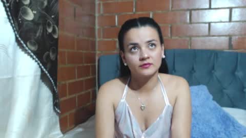 Snapshot of brenda69699 chatting on 02-05-25, 02:08 brenda69699 online show from 02-05-25, 02:08