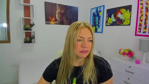 Brenda  online show from 01-07-25, 12:09