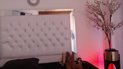 Snapshot of brenda_maz chatting on 06-11-26, 12:25 Brenda online show from 06-11-26, 12:25