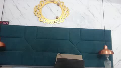 BRENDA VELASQUEZ online show from 11-22-25, 08:08